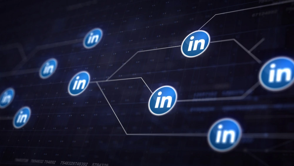 le logo linkedin en réseau